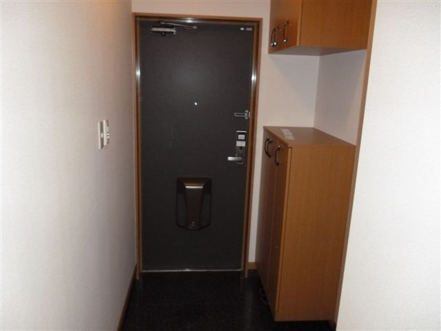 【玄関】 | コンフォートヒルズ | 玄関