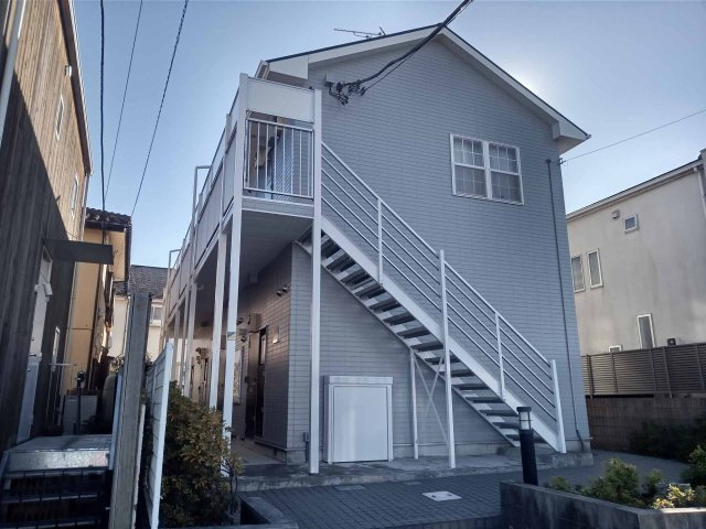 レオパレス川端の外観