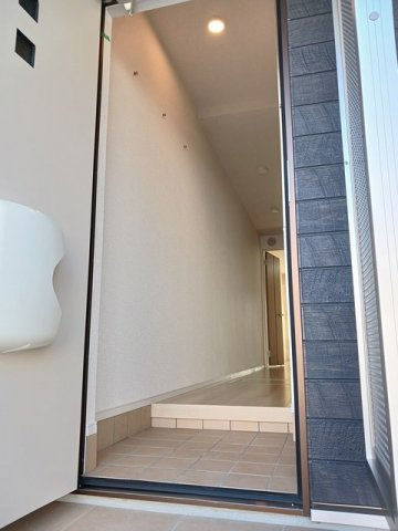 マーベラスＫ３　Ａの玄関