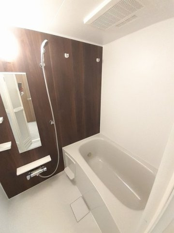 プラシード西寺Ａの浴室