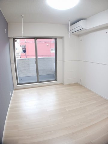 フォレスト　クレーンのその他