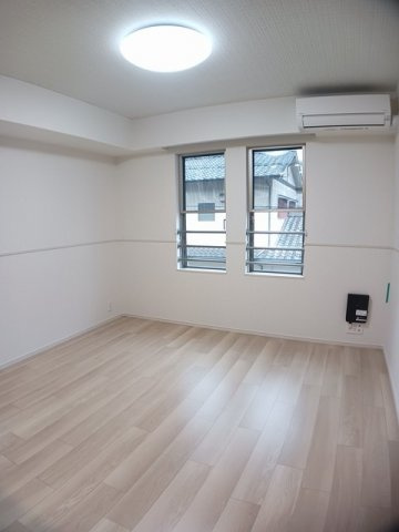 フォレスト　クレーンの居間・リビング