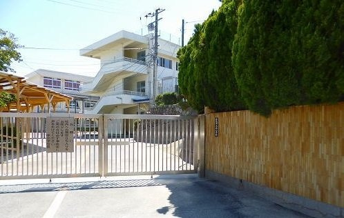 セントラルの周辺|伴小学校まで350m