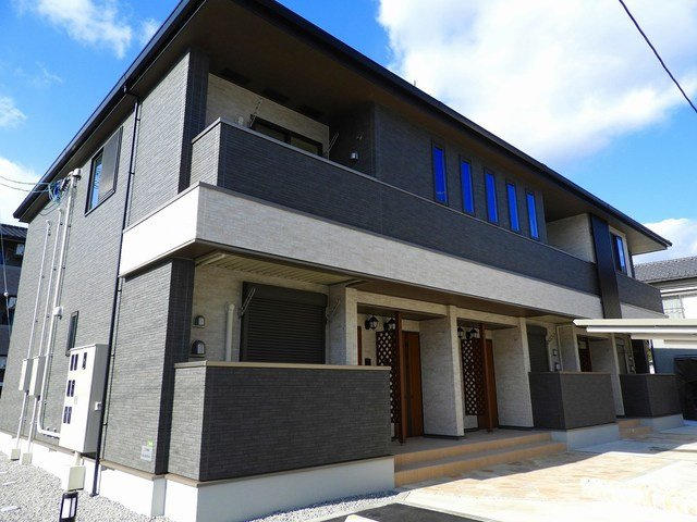 セントラルの外観