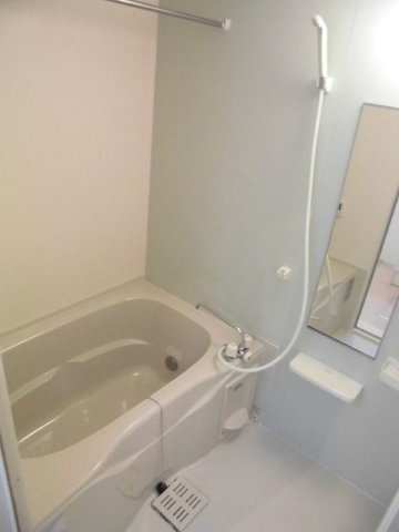 アプリコットⅠの浴室