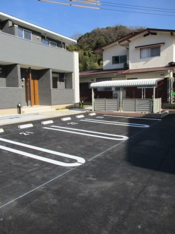 フェトル　ライフ　Ⅱの駐車場