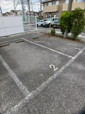 ソルトハイツの駐車場