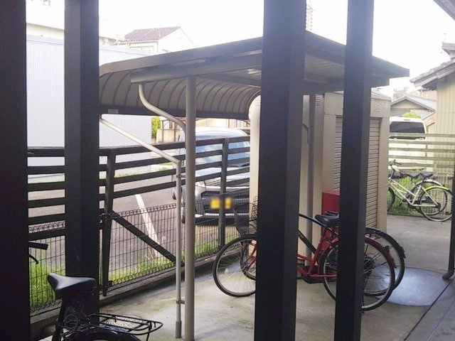 レオパレスマカービルシャナのその他|駐輪場