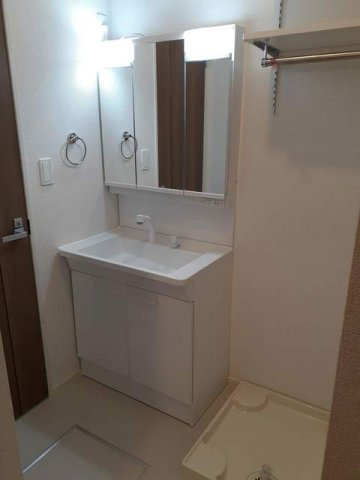 カルヴァドス　Ｂの洗面所