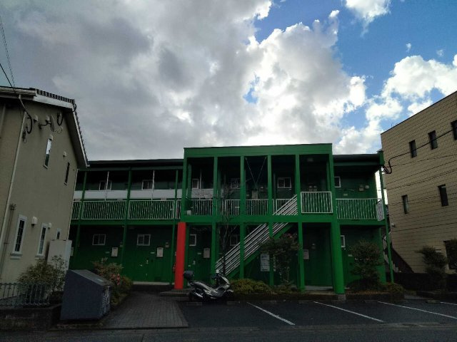 レオパレスのあの外観