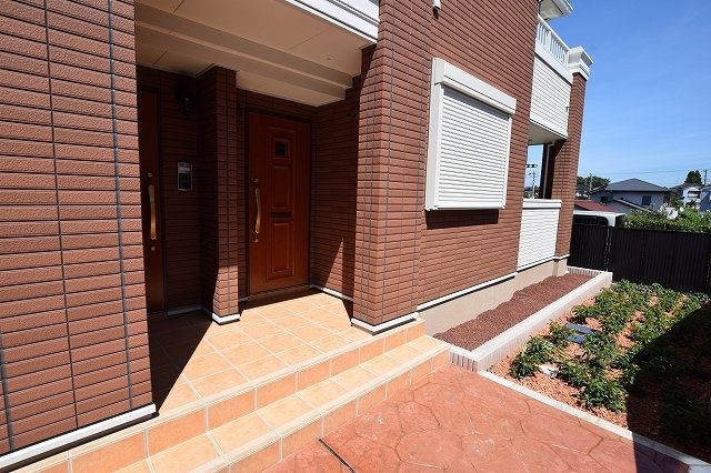 ブリーゼ・ベル・ウッドⅢのエントランス