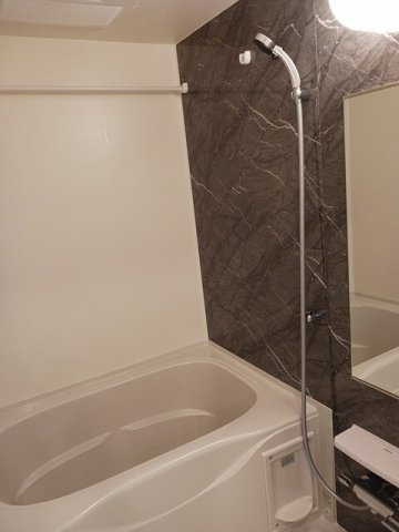 ヒカルサ市原姉ヶ崎サウスの浴室