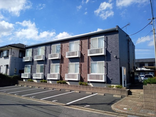 レオパレスタンディーの外観