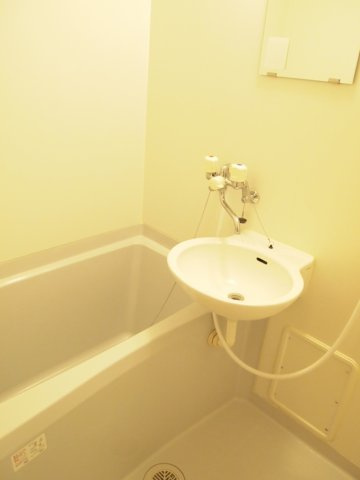 レオパレスシルバーアローの浴室