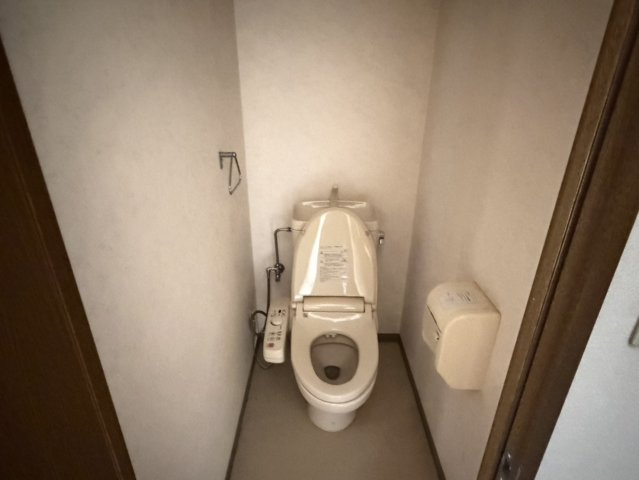 グランドール西条 弐番館のトイレ