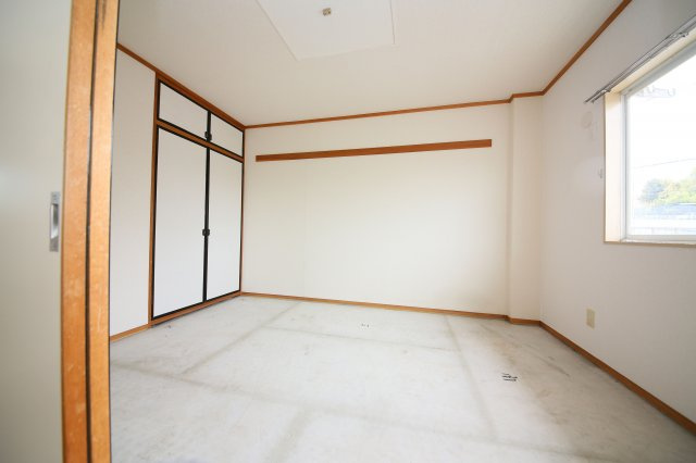 パレス緒川の和室