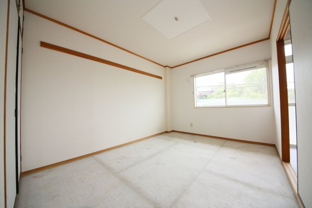 パレス緒川の和室