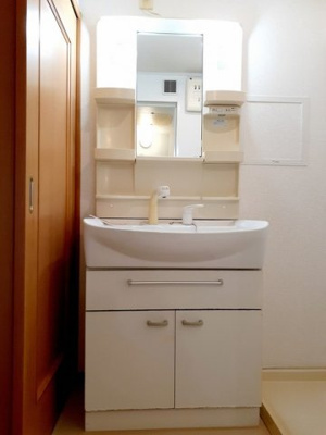 【洗面所】 | イリーデ・ソレイユＢ