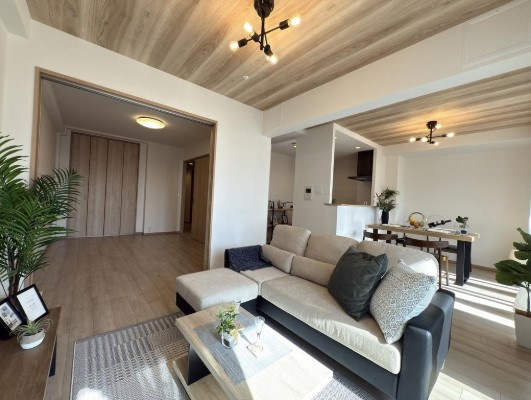 ローレルコート今福鶴見　12階の居間・リビング