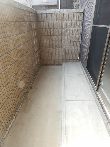 パストラル久留米 のバルコニー|暖かな日差しのふりそそぐバルコニー