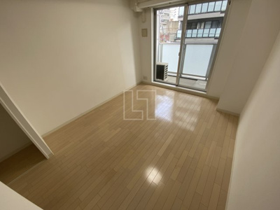 【居間・リビング】 | ルクレ新町レジデンス | ルクレ新町レジデンス 　洋室