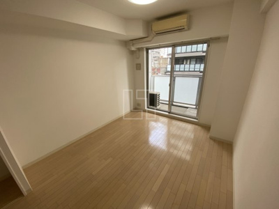 【居間・リビング】 | ルクレ新町レジデンス | ルクレ新町レジデンス 　洋室