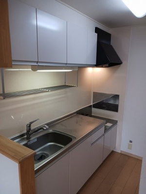 【キッチン】 | フォレ羽鳥野Ⅱ | コンパクトなキッチンで掃除もラクラク