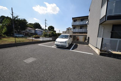 【駐車場】 | レオパレスカーニバルⅡ