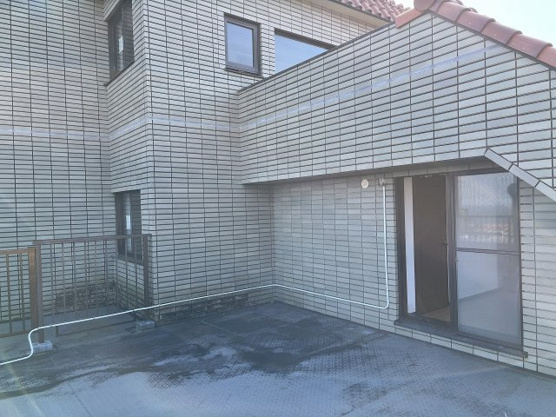 【バルコニー】 | ニューステージ川奈