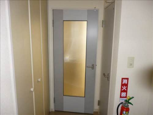 フレグランス中津川 Ｂの玄関