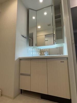 【洗面所】 | コンフォリア阿波座 | 大きな鏡のシャンプードレッサー！