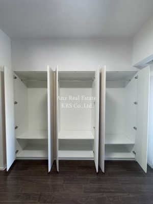 【収納】 | コンフォリア阿波座 | たっぷり入るクローゼット！