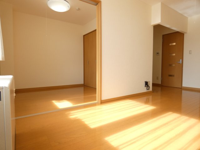 ヴェール220の居間・リビング