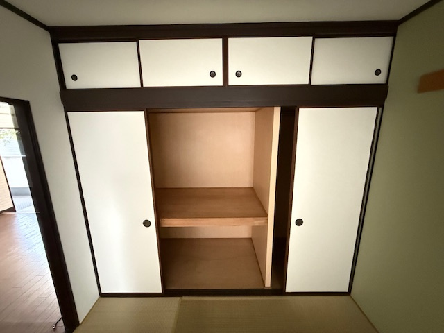 大西マンションの収納