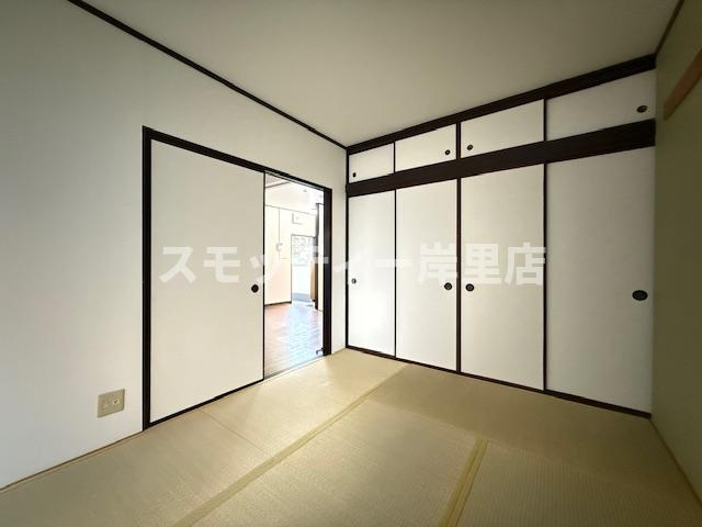 大西マンションの和室