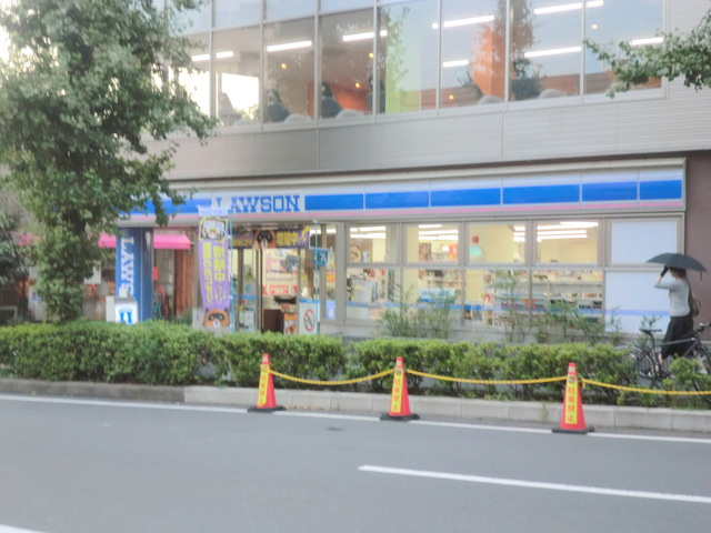 メゾン アンナ Aのその他|ローソン広尾南店