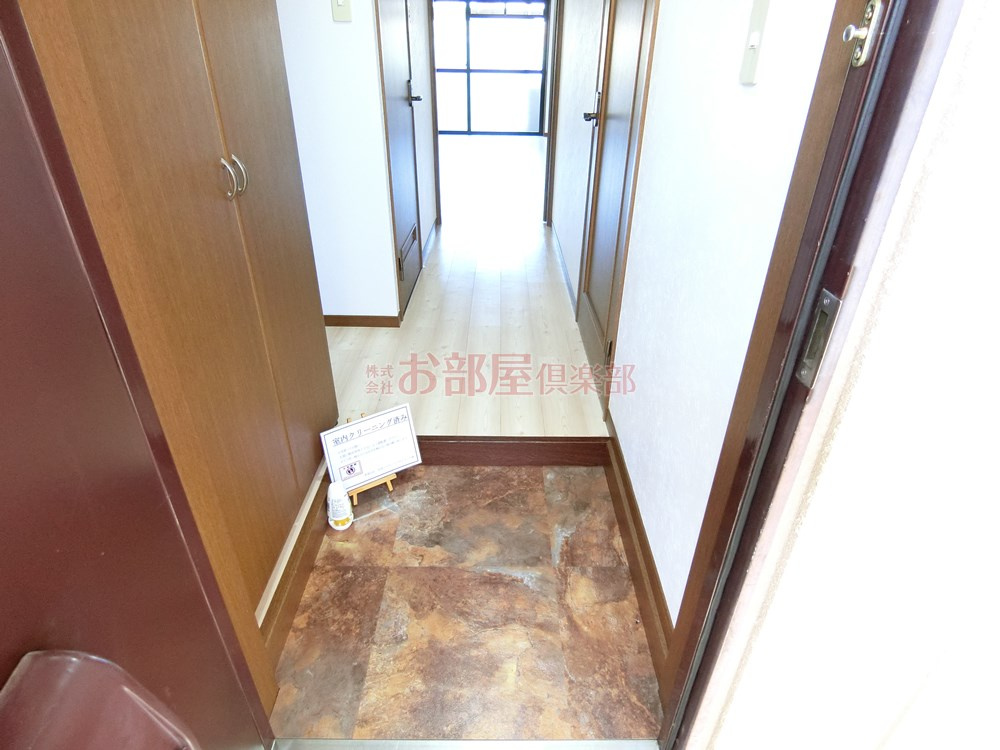 コンフォールⅡの玄関