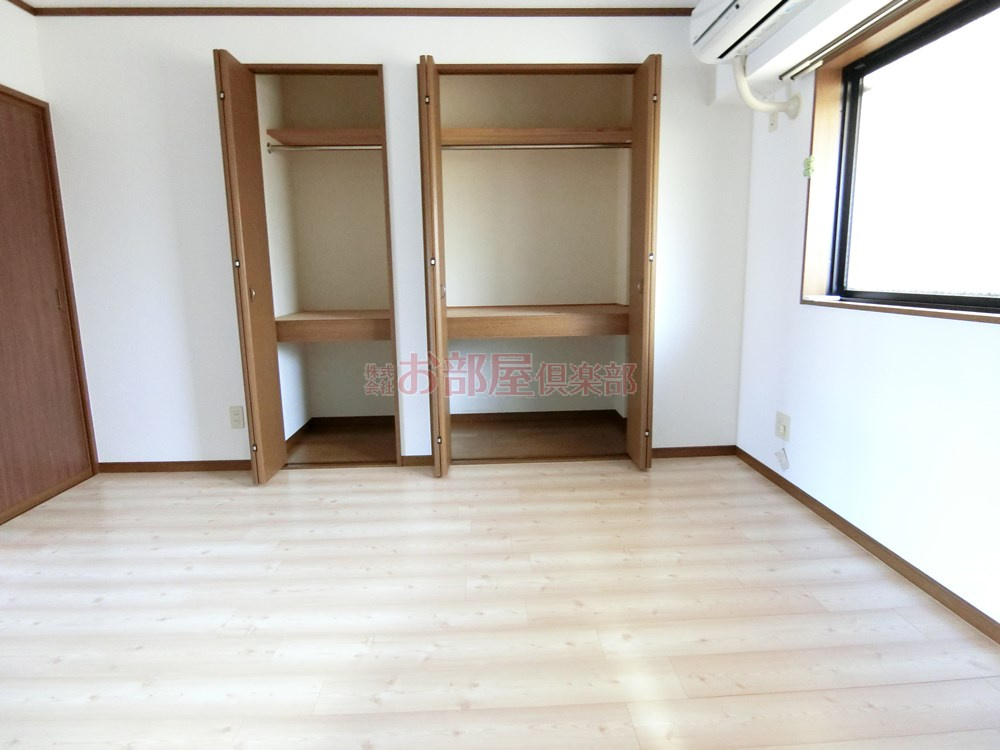 コンフォールⅡの洋室