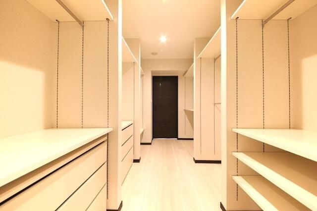 オフィスニューガイア浜松町Ｎｏ．１７の収納