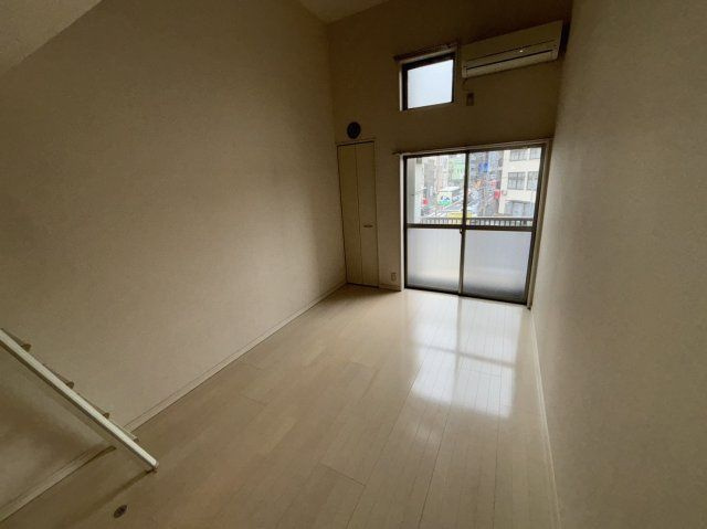 Studio nineの居間・リビング