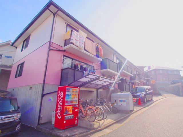 ハイツ谷中 H棟