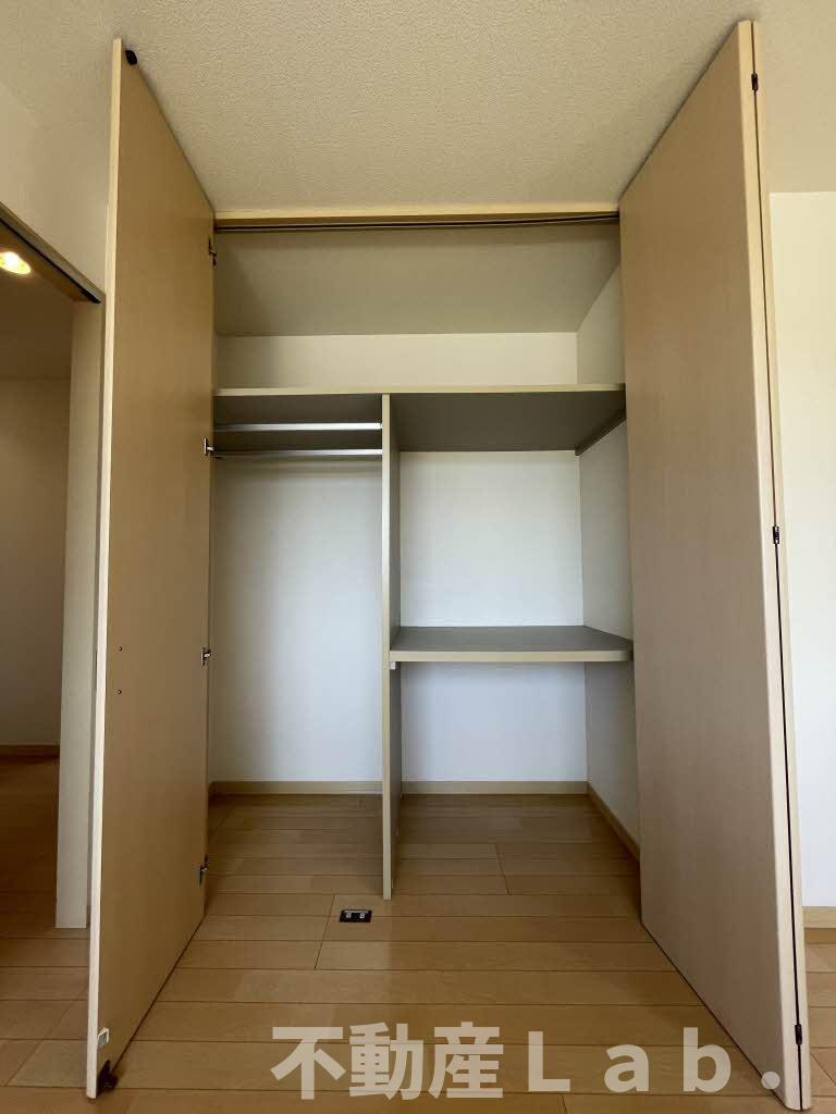パールビュー　Ⅱ棟の収納