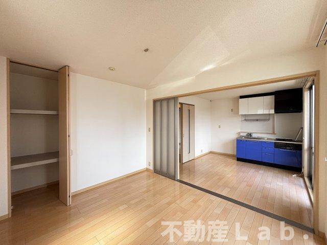 パールビュー　Ⅱ棟の収納