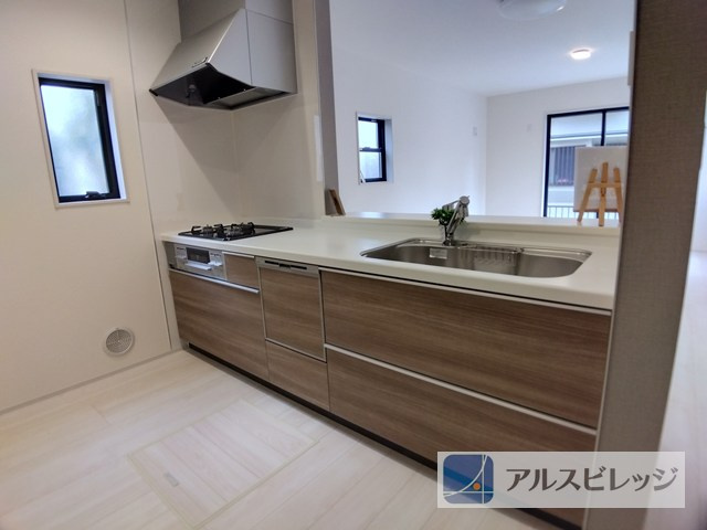 新築/新座市野火止３丁目のキッチン|コンパクトなキッチンで掃除もラクラク