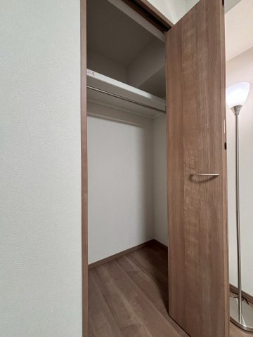 コープ野村幌西の収納