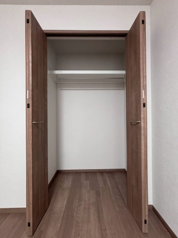 コープ野村幌西の収納