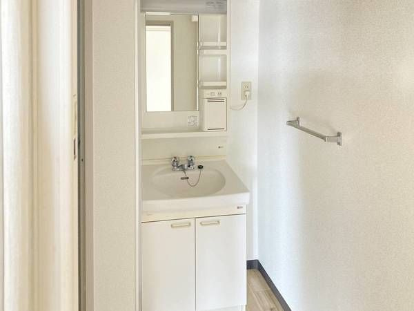 ビレッジハウス古和釜４号棟のシャワールーム