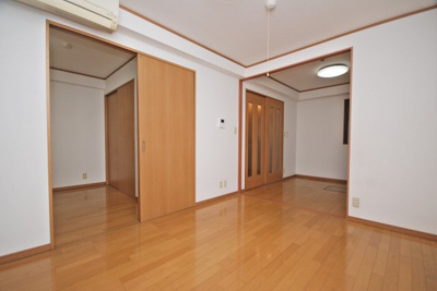 【居間・リビング】 | グランパレス日進