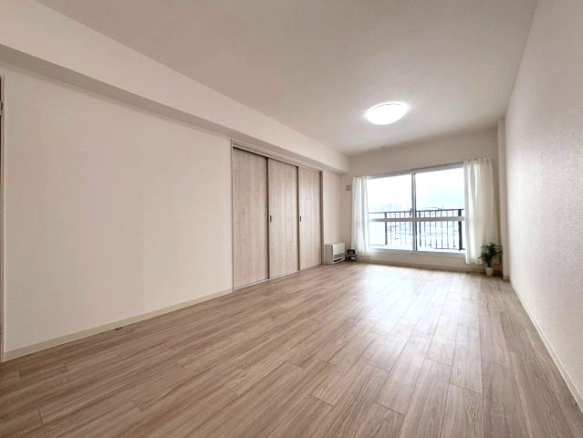 ファミリエール澄川の居間・リビング