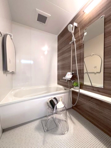 ファミリエール澄川の浴室
